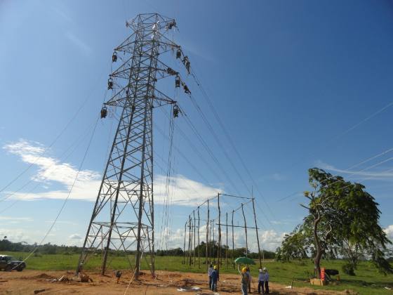 Cinco S.A.S. — Construcción de redes en campo