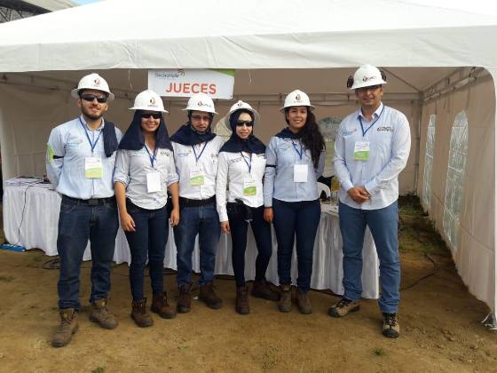 Cinco S.A.S. — Construcción de redes en campo
